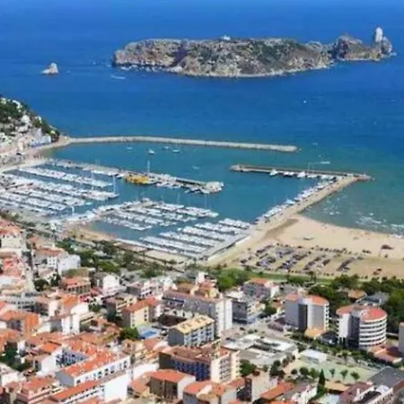 Sunandsea